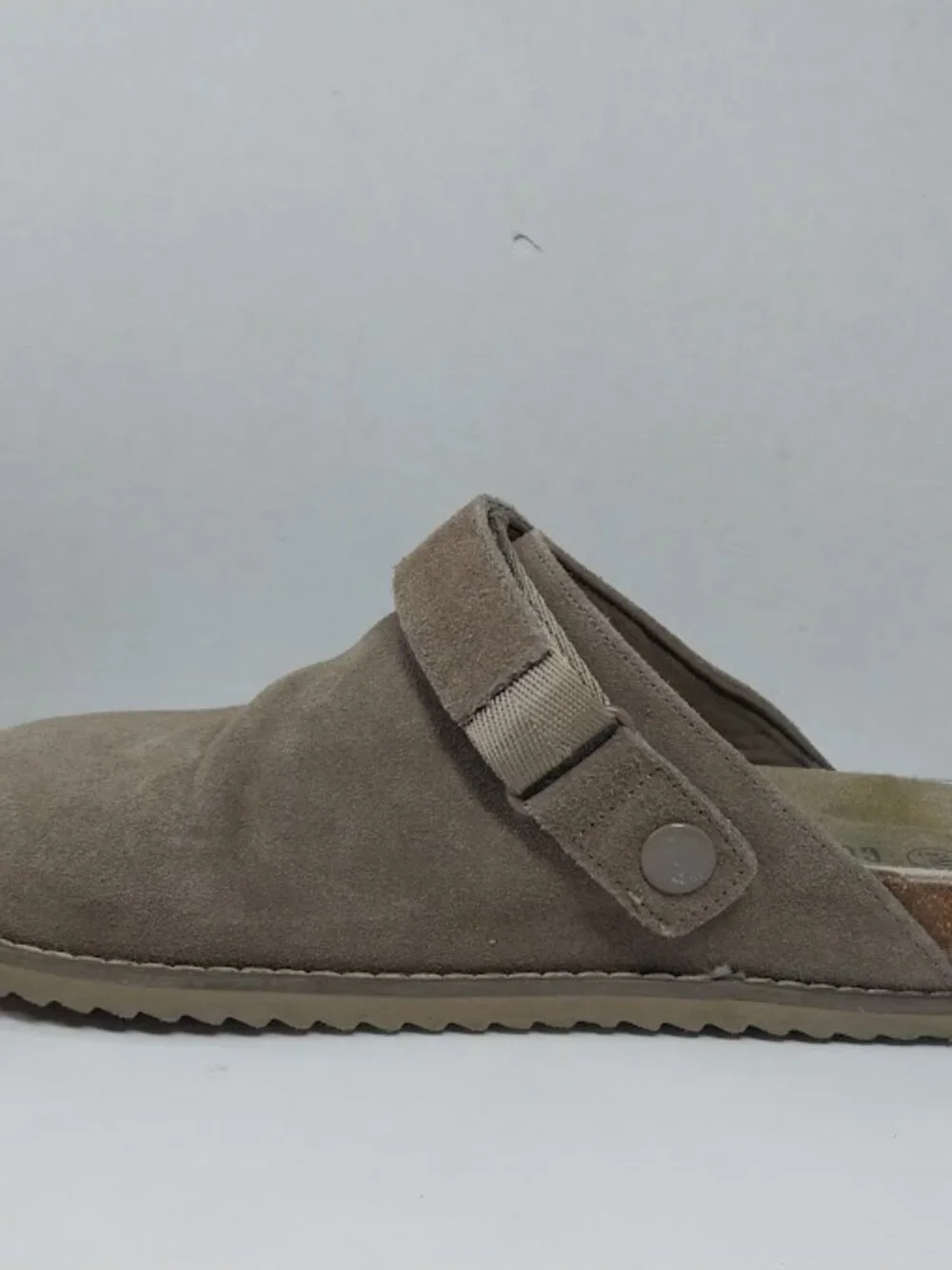 Cushionaire Womens Size 9 Boulder Genuine Suede Memory Foam Swivel Strap Clogs - Picture 11 of 13